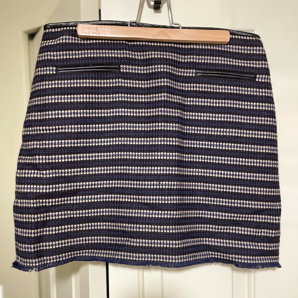 Brand new, fully-lined Club Monaco Stephanie Skirt